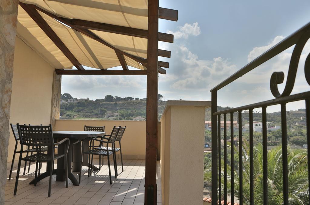 Residence Valentina Balestrate Exterior photo